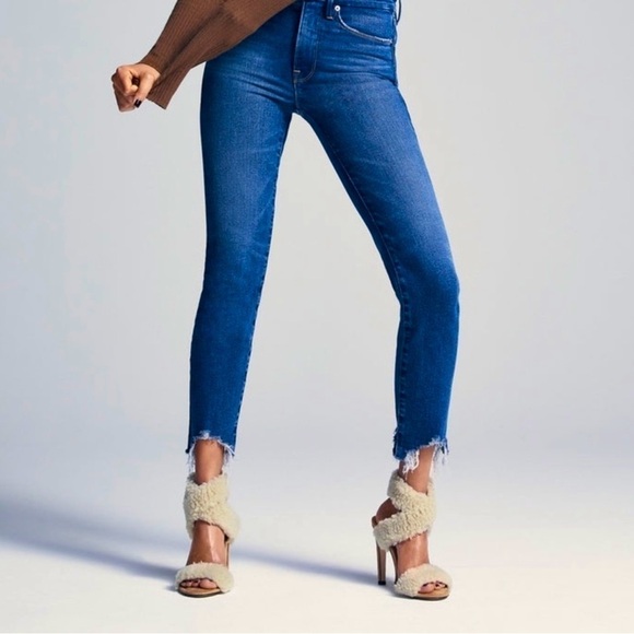 NWOT GOOD AMERICAN Sherpa Sandals 6.5 - Picture 1 of 9